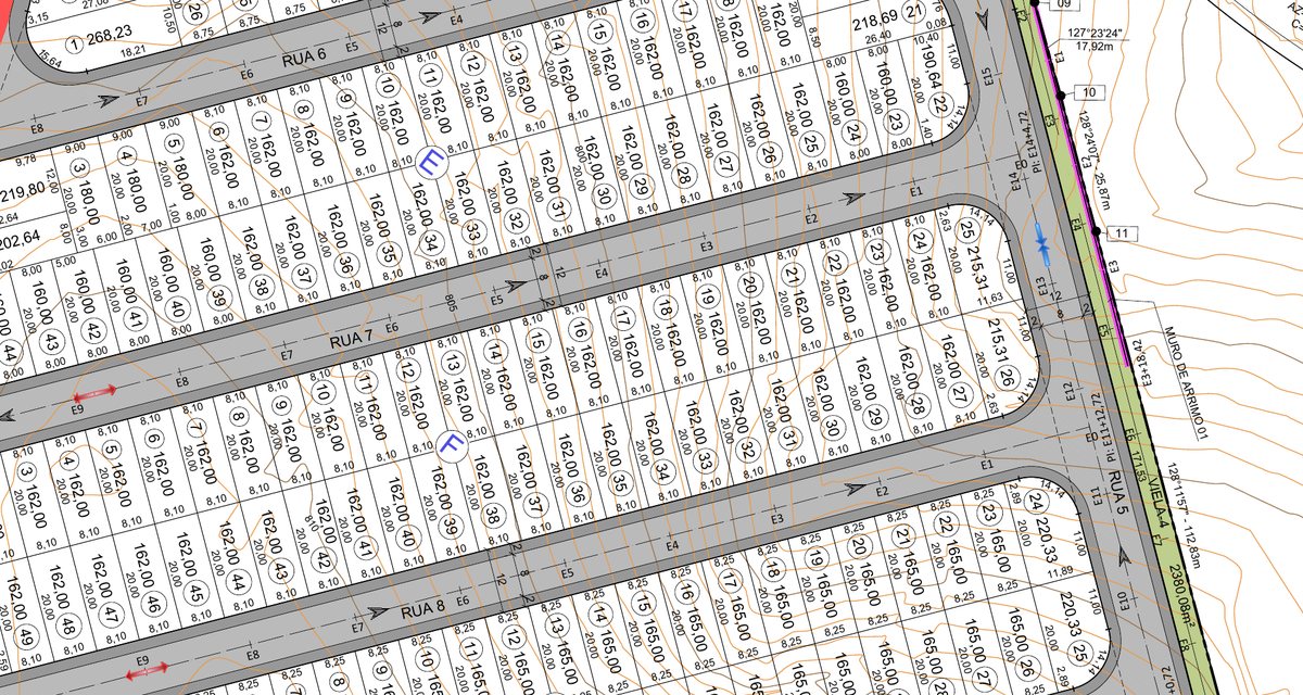 Trecho da planta urbanística aprovada do Origem Mogi, com lotes numerados, metragens e curvas de nível